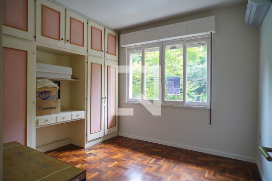 QUARTO 1 de apartamento à venda com 3 quartos, 127m² em Santana, Porto Alegre