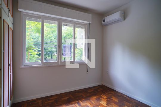 QUARTO 1 de apartamento à venda com 3 quartos, 127m² em Santana, Porto Alegre