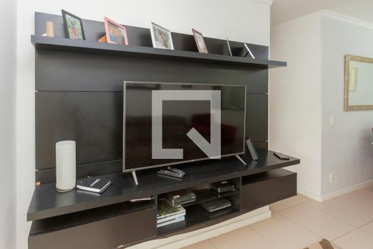 Sala de apartamento à venda com 3 quartos, 81m² em Vila Isa, São Paulo