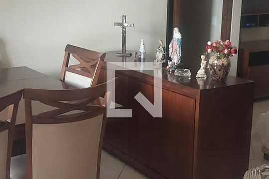 Apartamento para alugar com 2 quartos, 99m² em Jardim America, Sorocaba