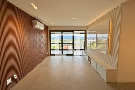 Sala de apartamento à venda com 4 quartos, 156m² em Barra da Tijuca, Rio de Janeiro