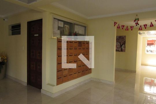 Área comum - Hall de apartamento à venda com 3 quartos, 88m² em Piratininga, Osasco