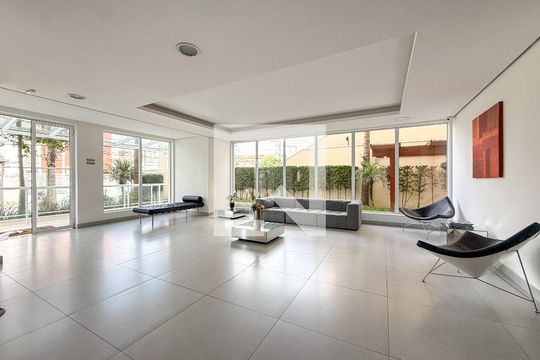 Hall de entrada de apartamento para alugar com 3 quartos, 98m² em Vila Brasilio Machado, São Paulo
