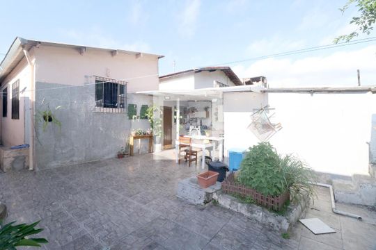 Área de Serviço de casa para alugar com 3 quartos, 180m² em Jardim Santo André, Santo André