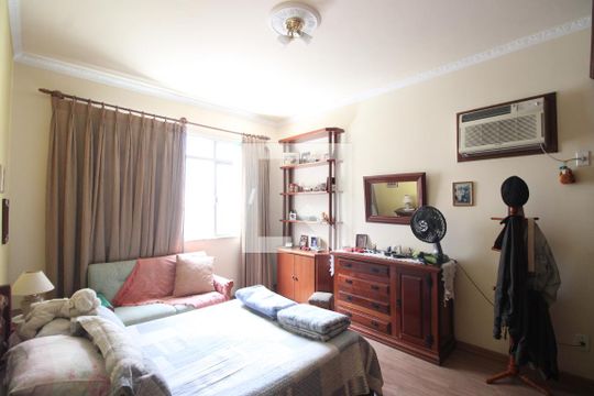 Quarto 1 de casa à venda com 3 quartos, 340m² em Tanque, Rio de Janeiro