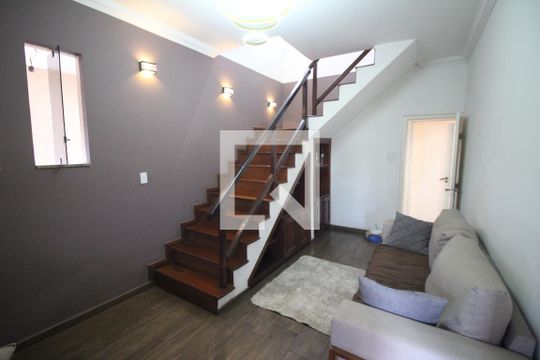 Sala 2 de casa à venda com 5 quartos, 186m² em Jk, Contagem