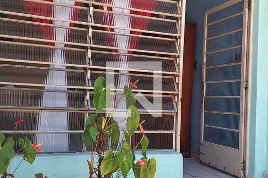 Área externa de casa à venda com 2 quartos, 65m² em Jardim Rosa de Franca, Guarulhos
