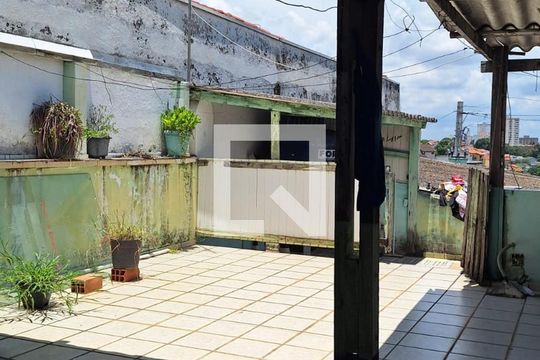 Área externa de casa à venda com 2 quartos, 65m² em Jardim Rosa de Franca, Guarulhos