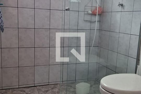 Banheiro de casa à venda com 2 quartos, 65m² em Jardim Rosa de Franca, Guarulhos
