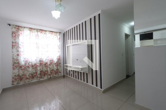 Sala de apartamento à venda com 2 quartos, 46m² em Jardim Angela (zona Leste), São Paulo