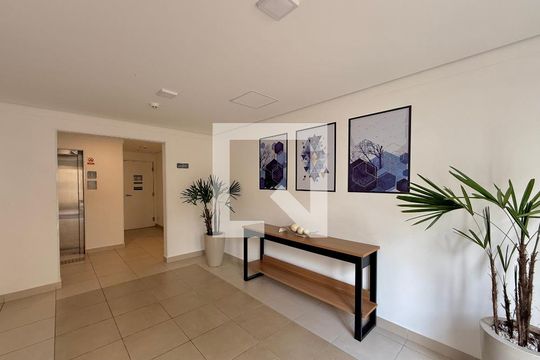Hall Social Bloco de apartamento à venda com 1 quarto, 26m² em Jardim Mirante, São Paulo
