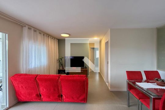Sala  de apartamento para alugar com 2 quartos, 84m² em Santo Amaro, São Paulo