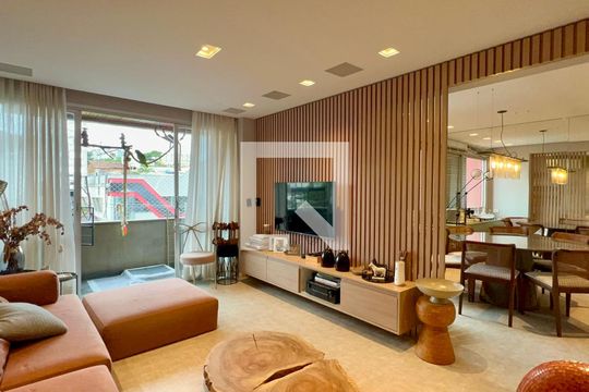 Sala de apartamento à venda com 2 quartos, 104m² em Sumarezinho, São Paulo