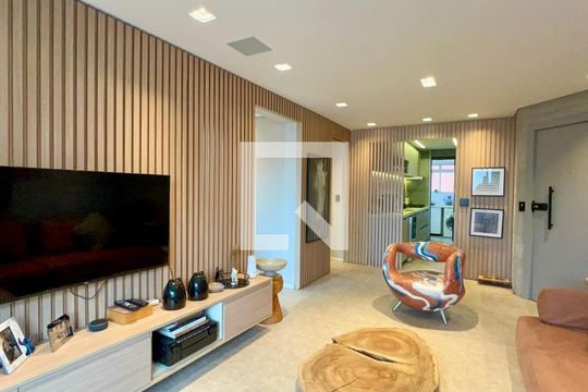 Sala de apartamento à venda com 2 quartos, 104m² em Sumarezinho, São Paulo