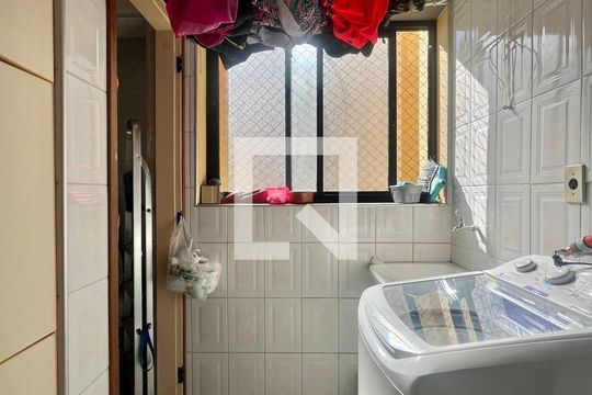 Área de Serviço de apartamento à venda com 2 quartos, 70m² em Mansões Santo Antônio, Campinas