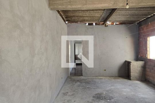 Casa para alugar com 1 quarto, 80m² em Parque Primavera, Guarulhos