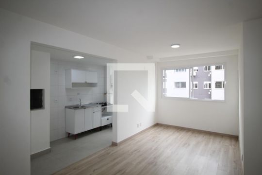 Sala de apartamento à venda com 2 quartos, 60m² em Jardim Sabará, Porto Alegre