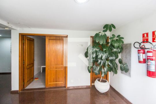 Área comum de apartamento à venda com 1 quarto, 70m² em Alphaville Industrial, Barueri