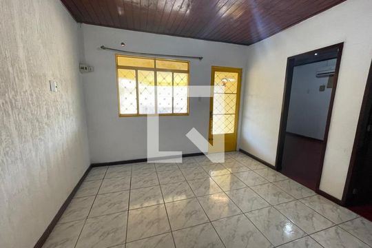 Casa à venda com 2 quartos, 150m² em Rio dos Sinos, São Leopoldo