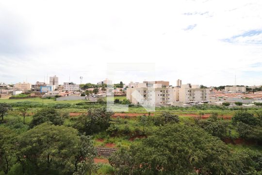 Área comum - Salão de festas de apartamento para alugar com 3 quartos, 123m² em Alto Umuarama, Uberlândia