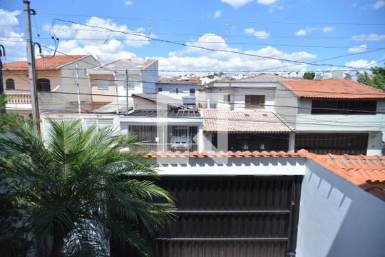 Sala de casa para alugar com 3 quartos, 274m² em Parque Novo Oratório, Santo André