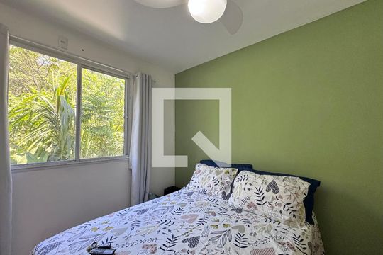 Quarto 1 de apartamento à venda com 2 quartos, 44m² em Vargem Grande, Rio de Janeiro