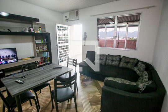 Sala de apartamento à venda com 2 quartos, 150m² em Tanque, Rio de Janeiro