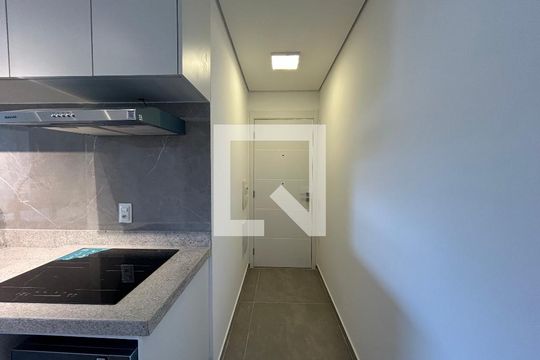 Entrada de apartamento à venda com 1 quarto, 29m² em Vila Primavera, São Paulo