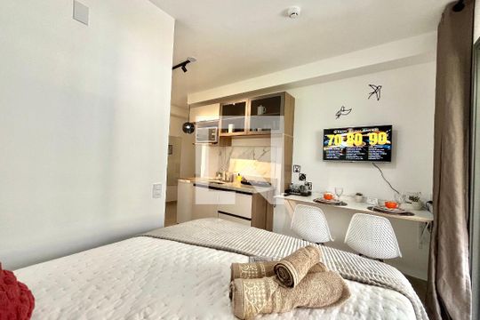 Sala/Quarto de kitnet/studio para alugar com 1 quarto, 29m² em Vila Santa Catarina, São Paulo