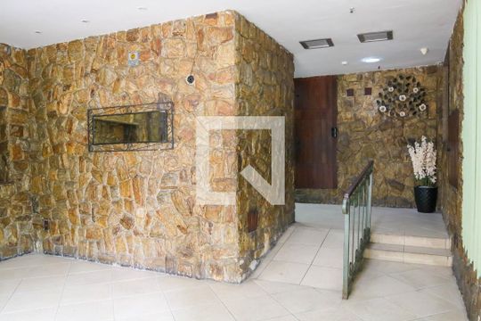Portaria de apartamento à venda com 2 quartos, 58m² em Tomás Coelho, Rio de Janeiro