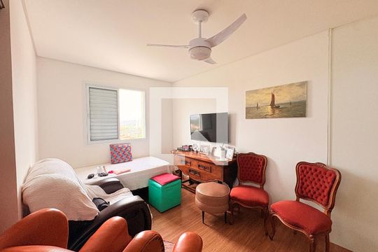 Sala de tv de apartamento à venda com 3 quartos, 119m² em Jardim Ermida I, Jundiaí