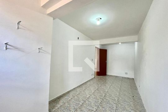 Quarto 1 de casa à venda com 5 quartos, 300m² em Jardim Oriental, São Paulo