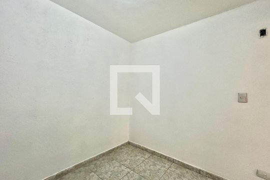 Quarto 2 de casa à venda com 5 quartos, 300m² em Jardim Oriental, São Paulo