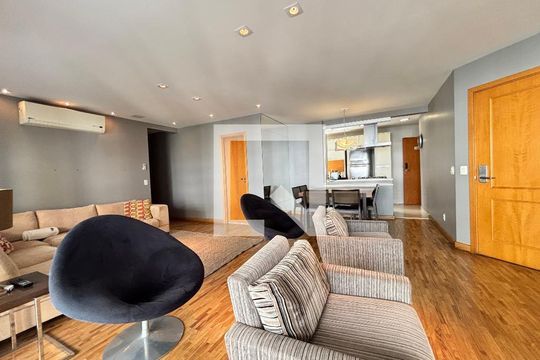 Apartamento à venda com 3 quartos, 130m² em Vila Olímpia, São Paulo