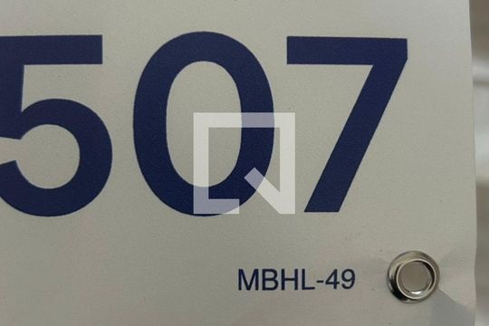 Placa de casa à venda com 2 quartos, 151m² em Vila Campo Grande, São Paulo