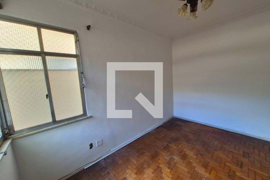 Sala de apartamento para alugar com 2 quartos, 90m² em Vila Isabel, Rio de Janeiro