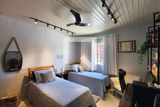 Quarto 1 de casa para alugar com 2 quartos, 358m² em Anil, Rio de Janeiro