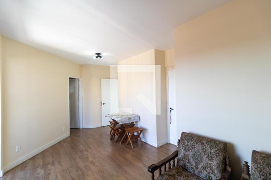Salas de apartamento à venda com 2 quartos, 75m² em Vila Rossi Borghi E Siqueira, Campinas