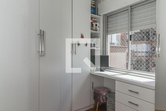 Quarto Suíte de apartamento à venda com 2 quartos, 76m² em São Sebastião, Porto Alegre