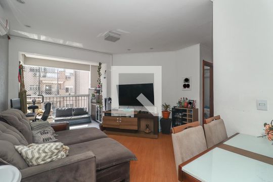 Sala de apartamento à venda com 2 quartos, 76m² em São Sebastião, Porto Alegre