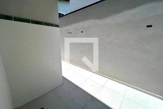 Área comum de casa à venda com 3 quartos, 150m² em Vila Galvão, Guarulhos