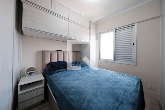Quarto 2 de apartamento para alugar com 3 quartos, 120m² em Vila Londrina, São Paulo