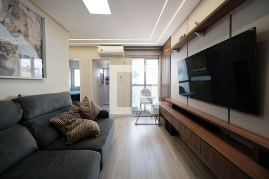 Sala de apartamento para alugar com 3 quartos, 120m² em Vila Londrina, São Paulo