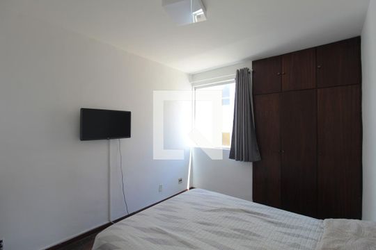 Quarto 1 de apartamento à venda com 2 quartos, 69m² em Santa Amelia, Belo Horizonte