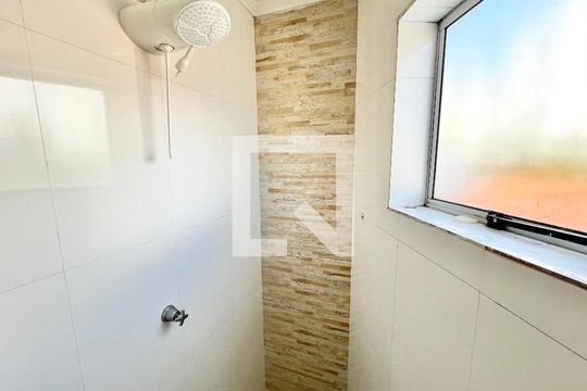 Banheiro de casa para alugar com 1 quarto, 25m² em Mandaqui, São Paulo