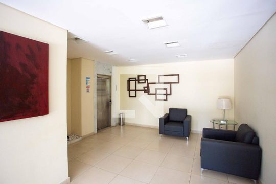 Hall social de apartamento à venda com 2 quartos, 78m² em Centro, Diadema