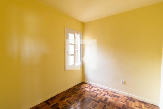 Quarto 1 de apartamento à venda com 3 quartos, 70m² em Santana, Porto Alegre