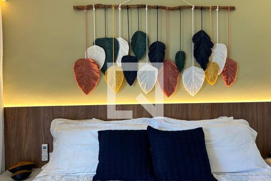 Quarto de apartamento para alugar com 1 quarto, 46m² em Ondina, Salvador