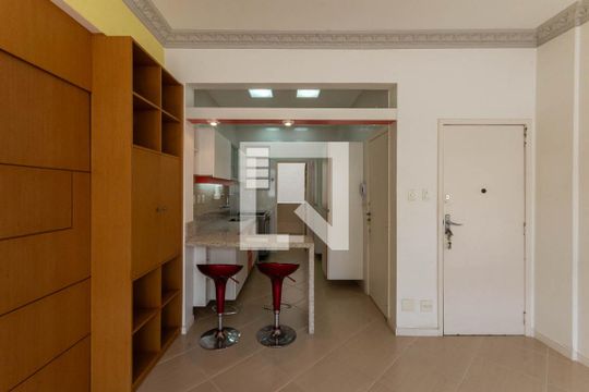 Sala de apartamento à venda com 2 quartos, 72m² em Tijuca, Rio de Janeiro
