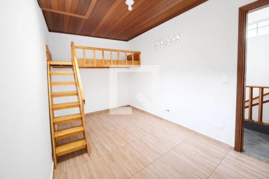 Quarto 2 de casa à venda com 3 quartos, 209m² em Jardim Roberto, Osasco